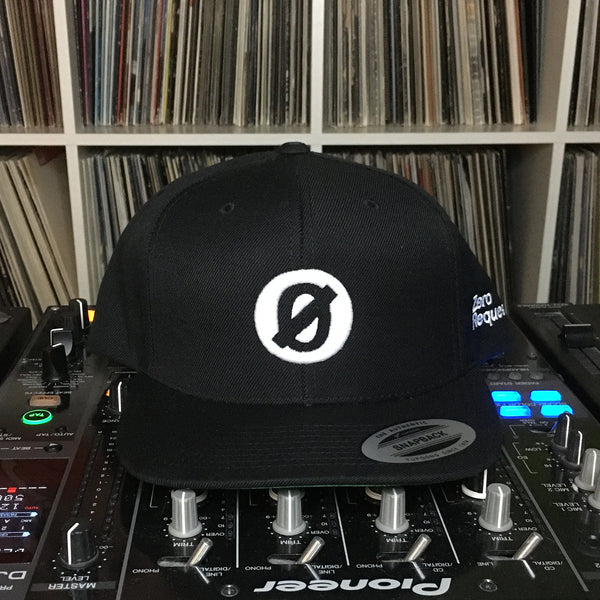 Zero Logo Snapback